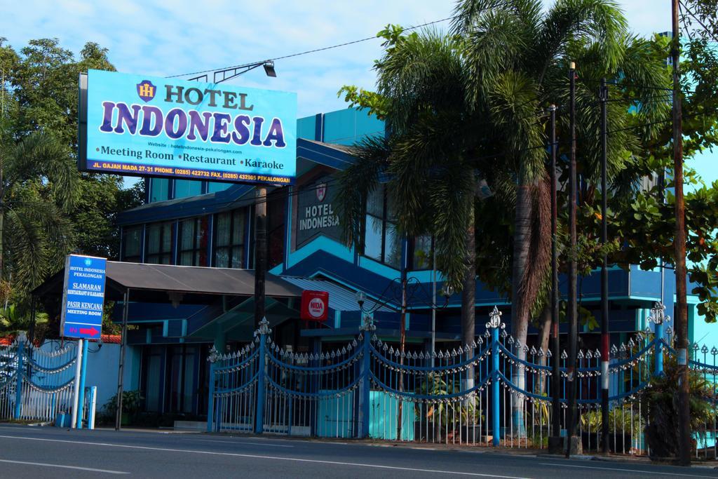 Hotel Indonesia ペカロンガン エクステリア 写真