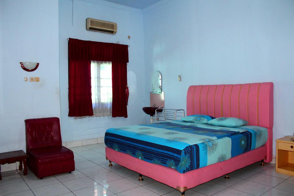 Hotel Indonesia ペカロンガン エクステリア 写真