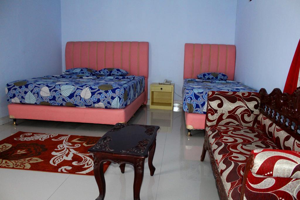 Hotel Indonesia ペカロンガン エクステリア 写真